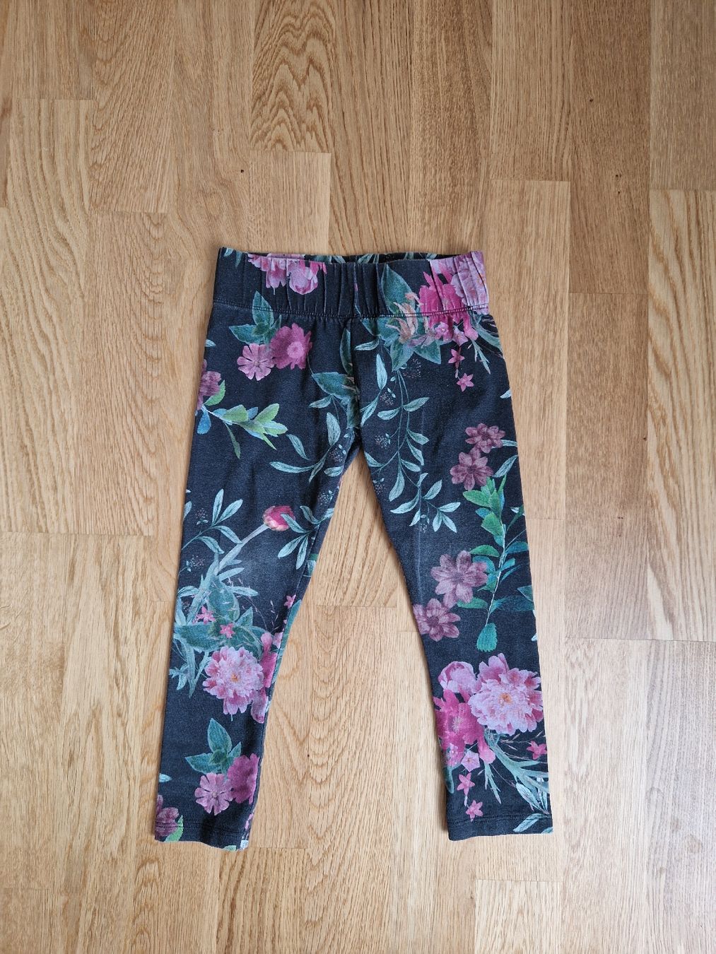 Calze & Collant: Leggins Gr 98/104 – Usato da Zürich venduto da mel_mzx6