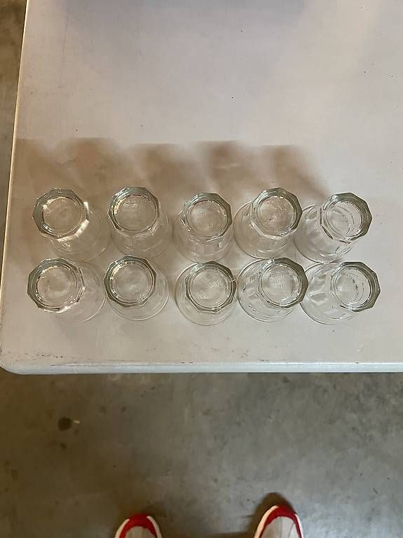 Bicchieri: Verres à shot, lot de 10 – Usato da Lausanne venduto da Sxbibi