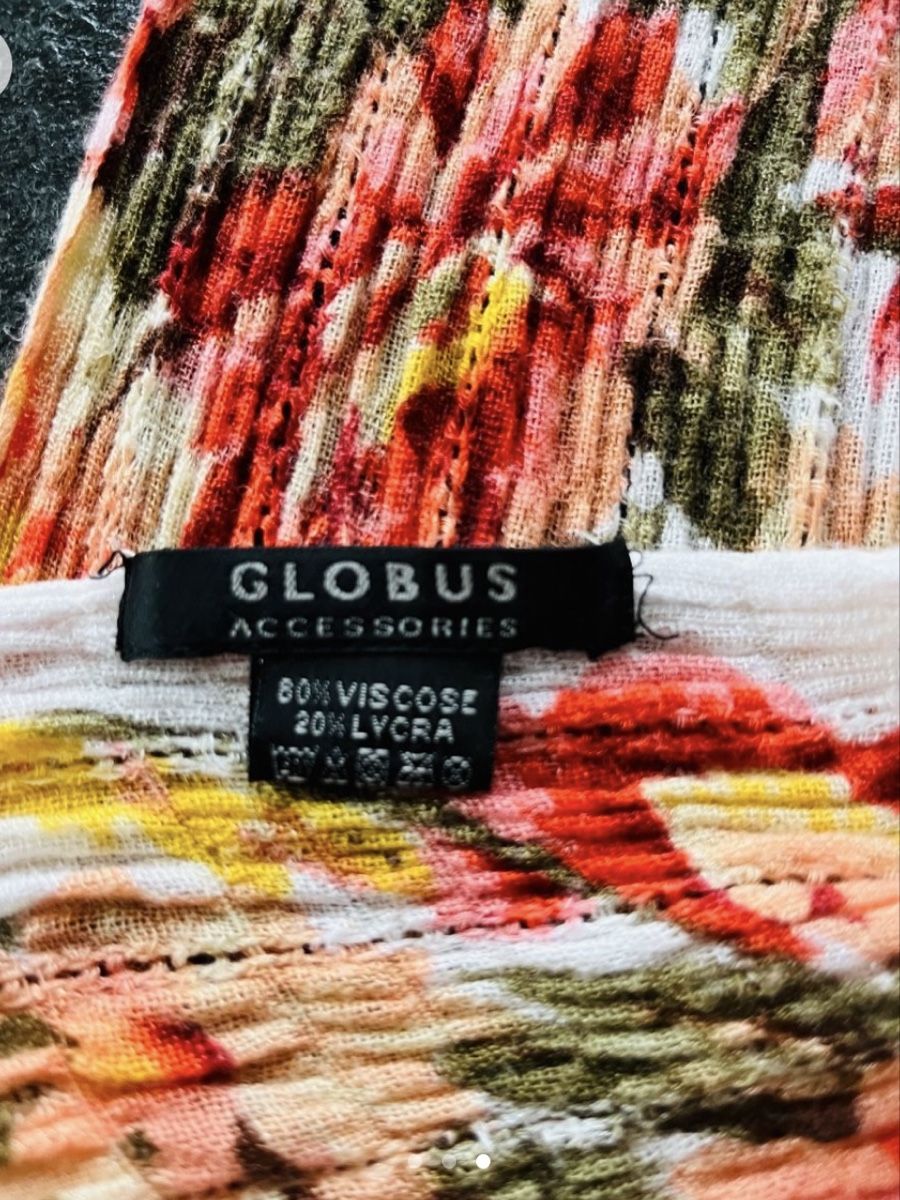 Globus Foulard & Sciarpe: Globus Accessoires:Viscose Schal mit Blumenmuster! – Usato da Ittigen venduto da franzis6 2