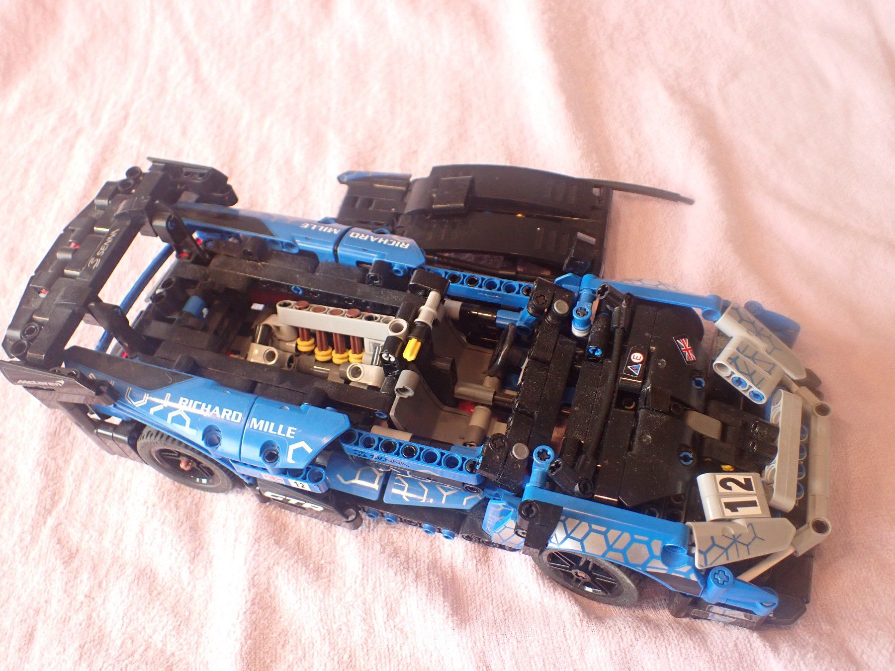 Lego Kit di costruzioni: Lego 42123 Technic McLaren Senna GTR – Usato da Geroldswil venduto da boy5toy 3