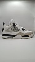 Air Jordan 4 Military Black, taille 45, très peu porté