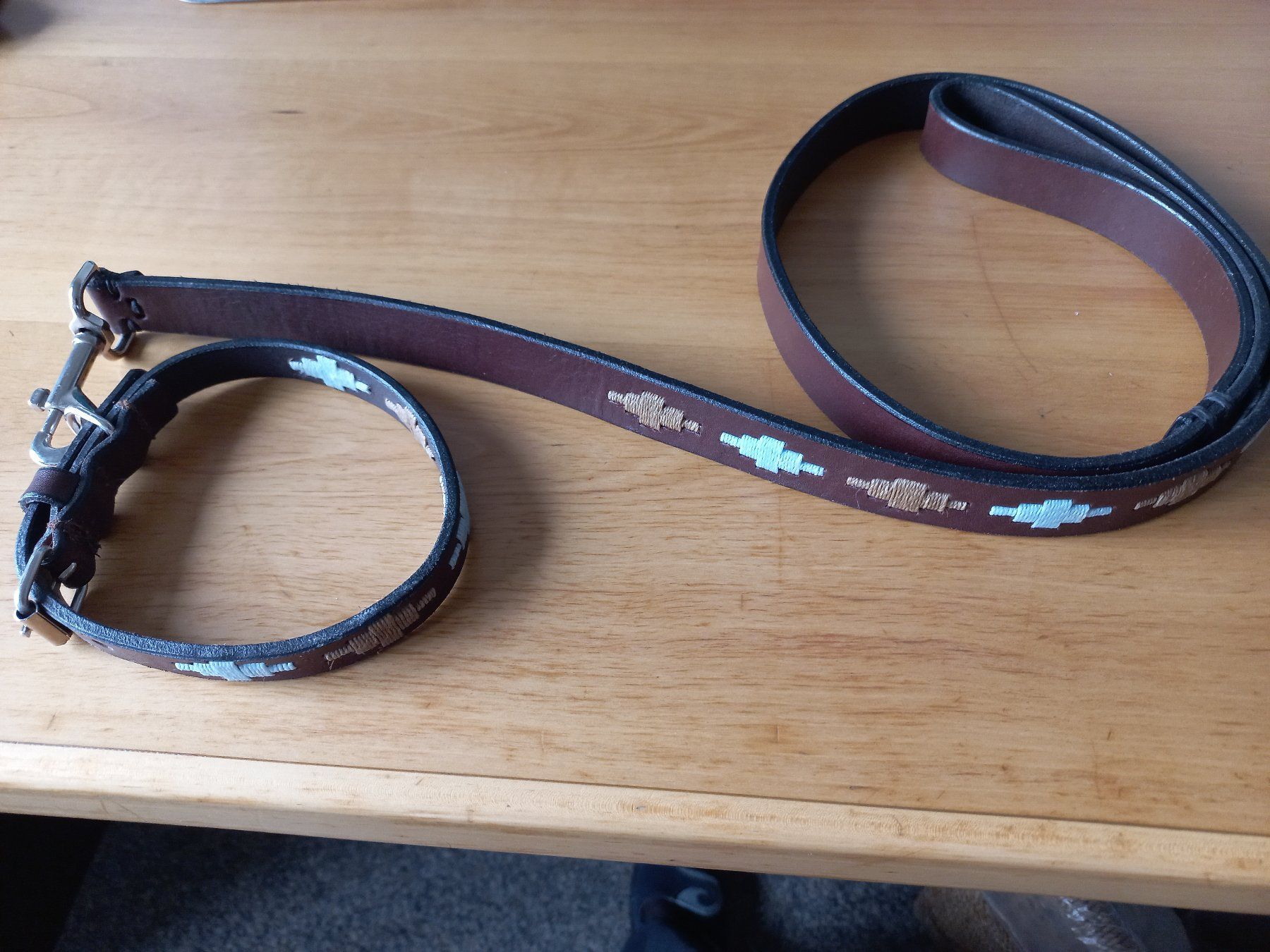 Guinzagli & Collari: Leder Halsband & Leine beige hellblau, separat möglich – Usato da Kaufdorf venduto da EdelmannPaPrintGmbH