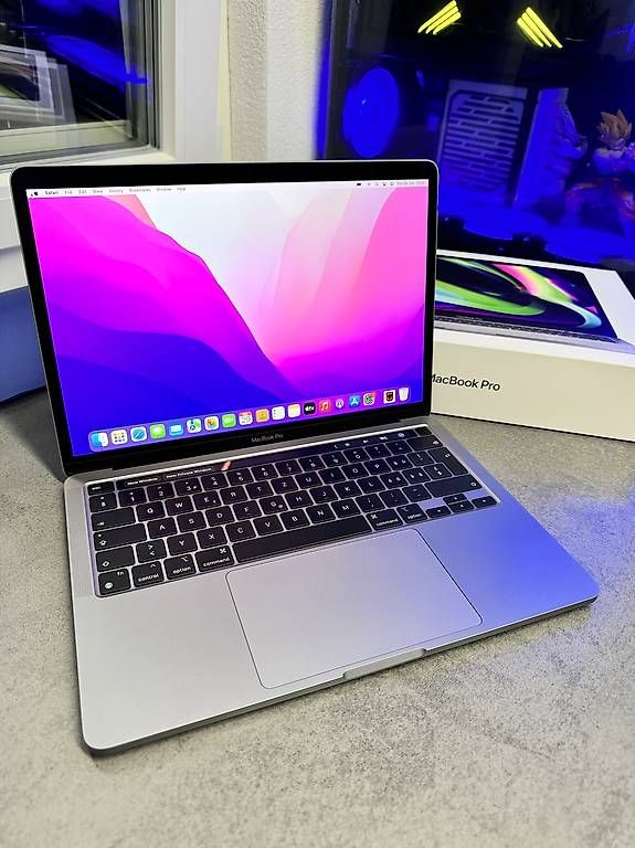 Notebook: Apple Macbook Pro M1 2020 13' – Usato da Möriken AG venduto da E60Veni