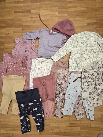 Babysachen Mädchen Grösse 62/68