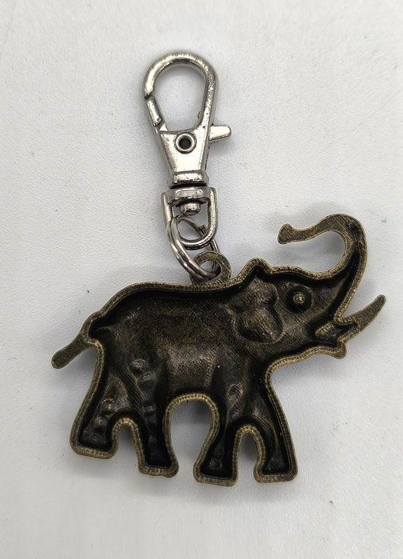Anhänger: Mini Elefant Anhänger – Gebraucht aus Rüti ZH von Restwert_Rueti_ZH 1
