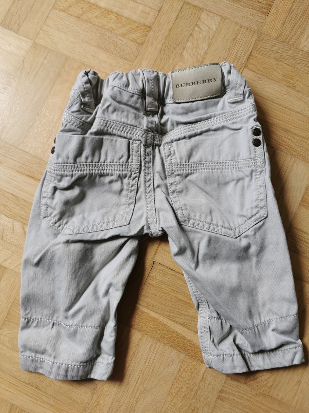 Burberry Pantaloni: Jeans Burberry Gr. 68 – Usato da Stäfa venduto da flamingo_17 3