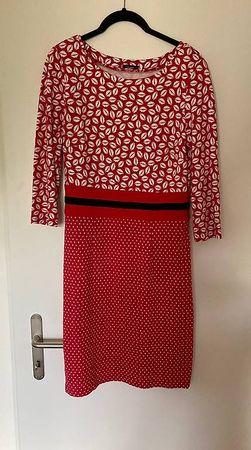 schönes rotes Kuss-Kleid, Gr. 38