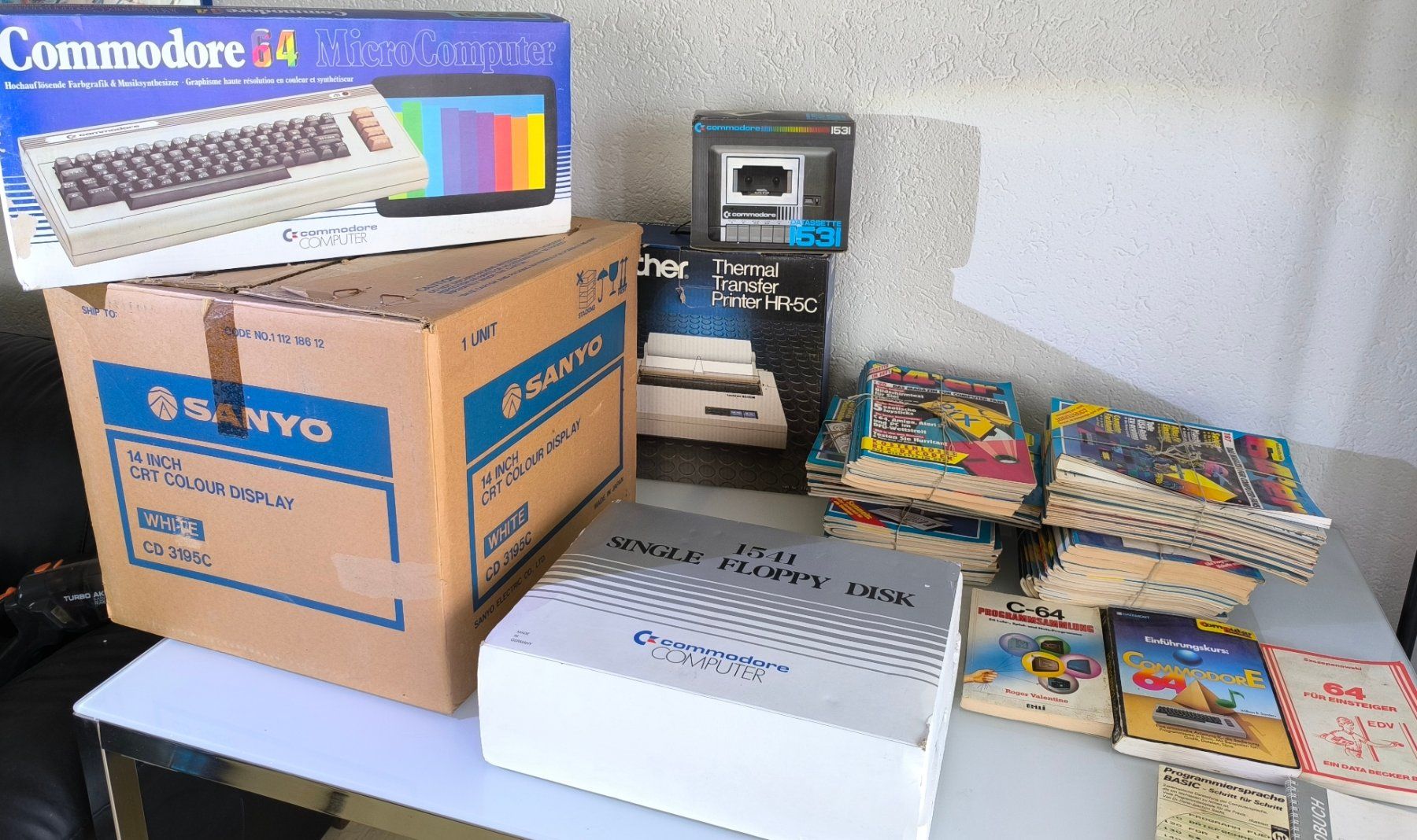Commodore PCs: Commodore 64 Komplettsystem – Gebraucht aus Benglen von Fc12