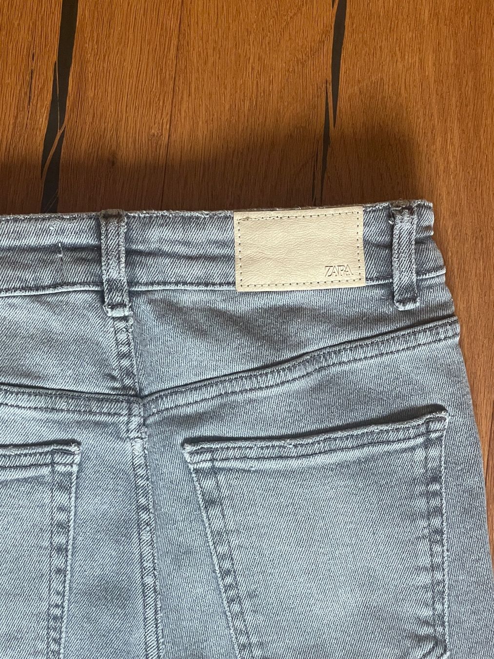 Zara Jeans: Zara Hose – Usato da Weinfelden venduto da aline.brc 2
