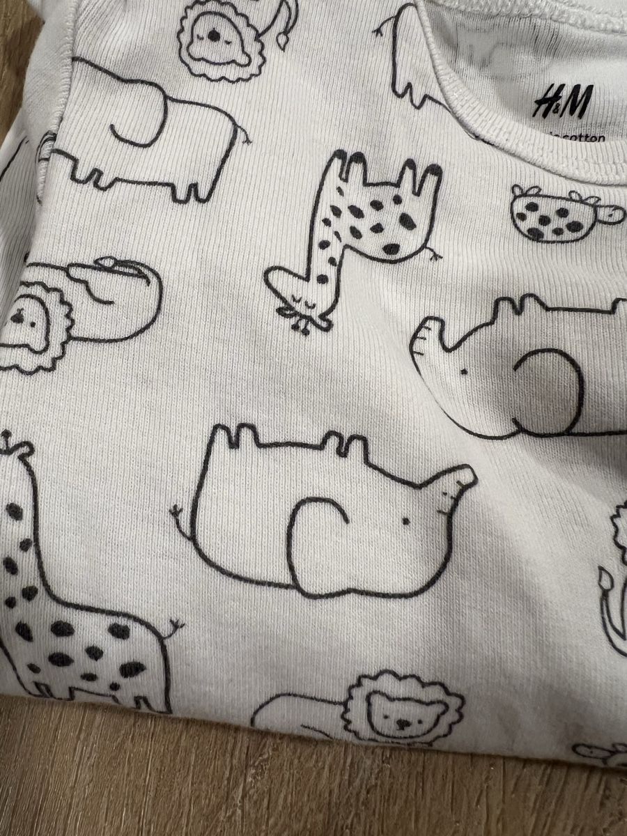 H&M Lotti & Set di vestiti: H&M Babybodys, Größe 86, 3er-Pack – Usato da Zürich venduto da GOJ_fr6c 4