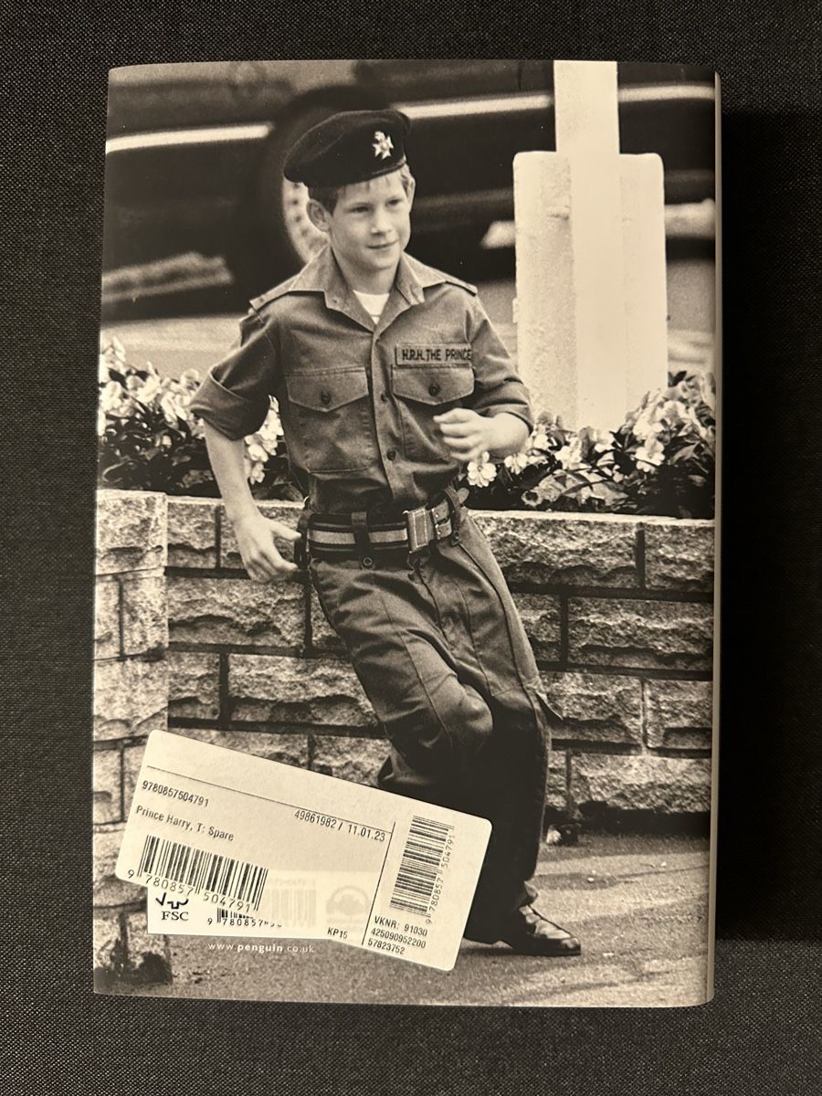Libri: Spare Prince Harry English – Usato da Neudorf venduto da Geomax 1