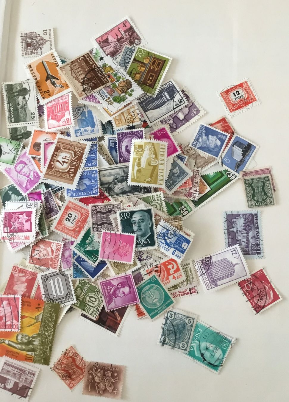 Tutti i francobolli: Set Sammler Marken Verschiedene Länder – Nuovo (secondo la descrizione) da Thalwil venduto da gb_ea2000 1