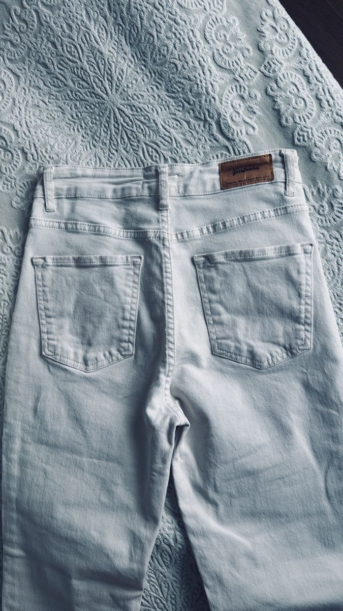 Stradivarius Jeans: Stradivarius Jeans Boot Cut – Nuovo (secondo la descrizione) da Hünenberg See venduto da Schulers 2