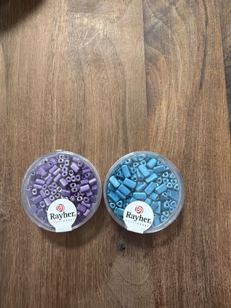 Perlen (unechte): Bastelperlen – Neu und originalverpackt aus Embrach von Yeasy