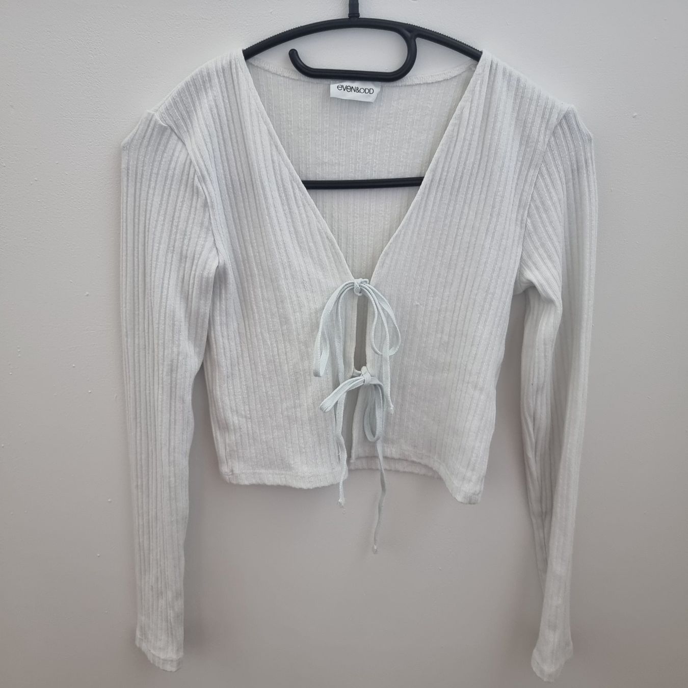 Jacken: Damen Strickjacke weiss Grösse S Even&Odd – Gebraucht aus Gammen von home_brocki