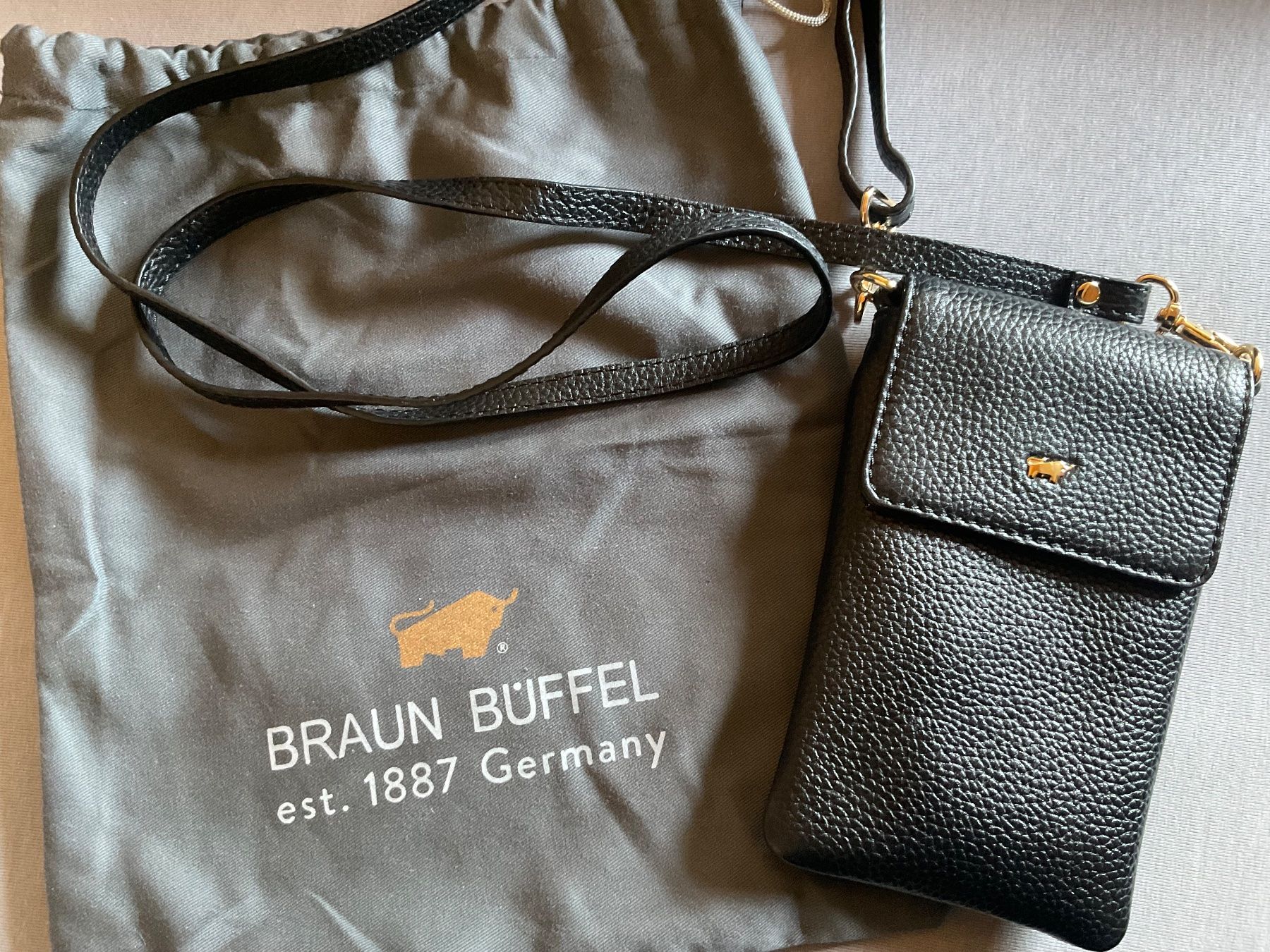 Braun Büffel Borse: Braun Büffel Tasche, Leder unbenutzt – Nuovo e nell'imballaggio originale da Scuol venduto da Lotus2020