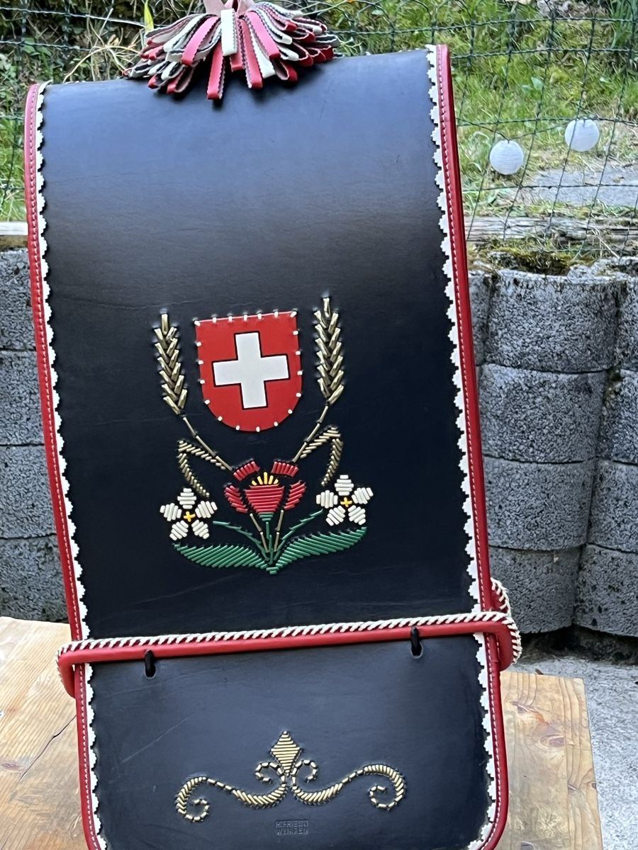 Cloches & sonnailles: Treichel Riemen  – D'occasion à Wasen im Emmental par weh_qg2d 1