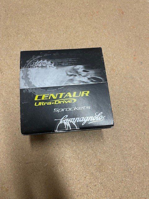 Campagnolo Ersatzteile: A vendre Cassette Centaur 10 speed 13-26 – Neu und originalverpackt aus Aigle von rou_v75x