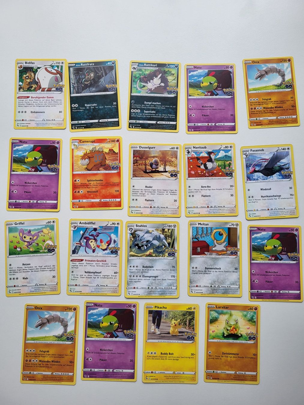 Pokémon Sammelbilder & Trading cards: Pokémon Go Lot inkl. Pikachu – Gebraucht aus Erlenbach ZH von ram_mjn5