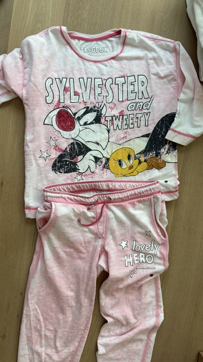 Lotti & Set di vestiti: Trainer Zweiteiler Gr. S – Usato da Steinhausen venduto da inmumi