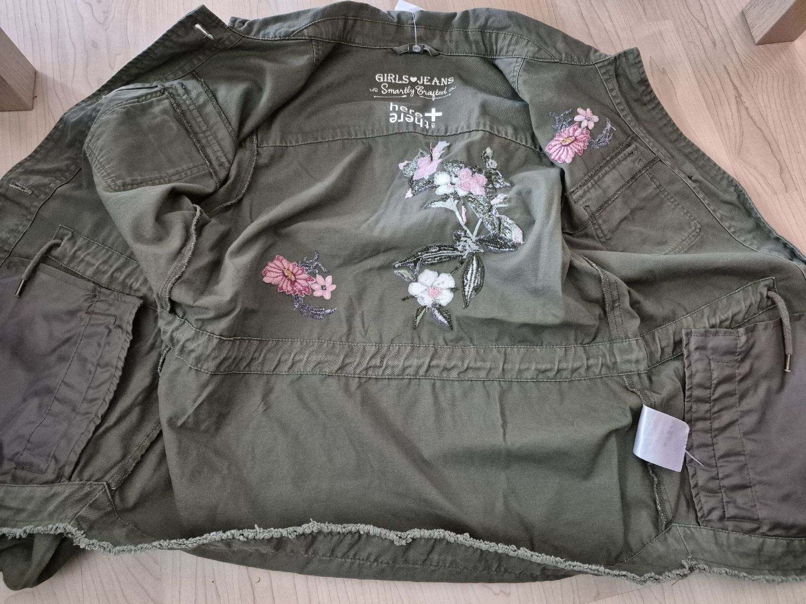 Giacche & Cappotti: Mädchen dünne Jacke Gr. 164 – Usato da Oberweningen venduto da Bumblebee2 2