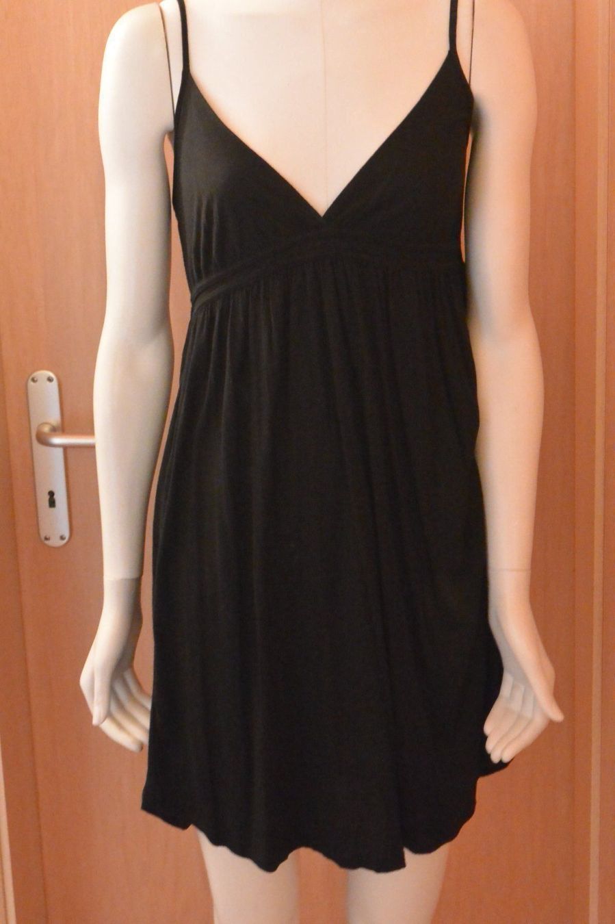 Vestiti: Kleid Saxx Milano – Usato da Contra venduto da Oly_93