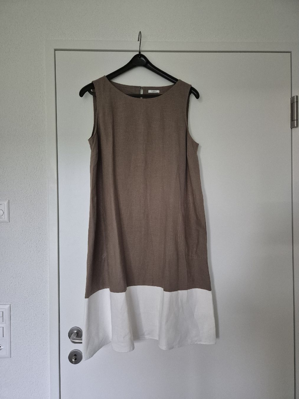 Globus Vestiti: Leinenkleid Globus – Usato da Schlieren venduto da nat_76vd