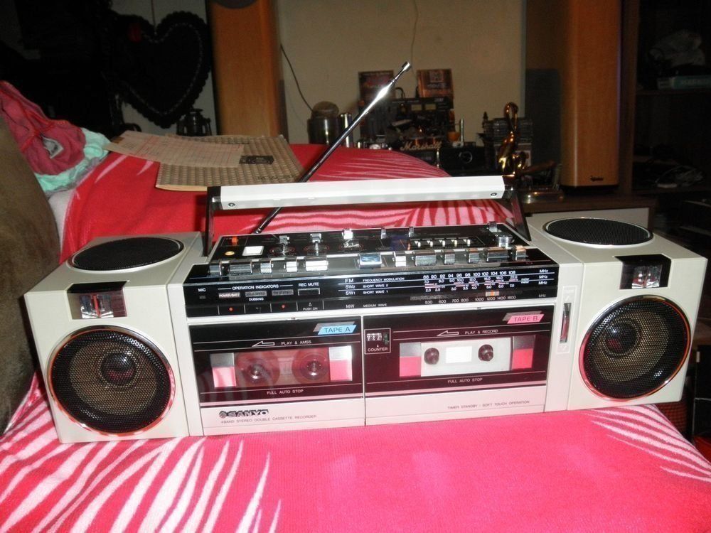 SANYO M-W24K 1980年日本からの非常に珍しいラジオレコーダー
