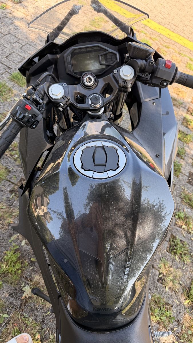 Kawasaki Strasse: Kawasaki ninja 500 2025  – Defekt aus Wetzikon ZH von iCarAutos 3