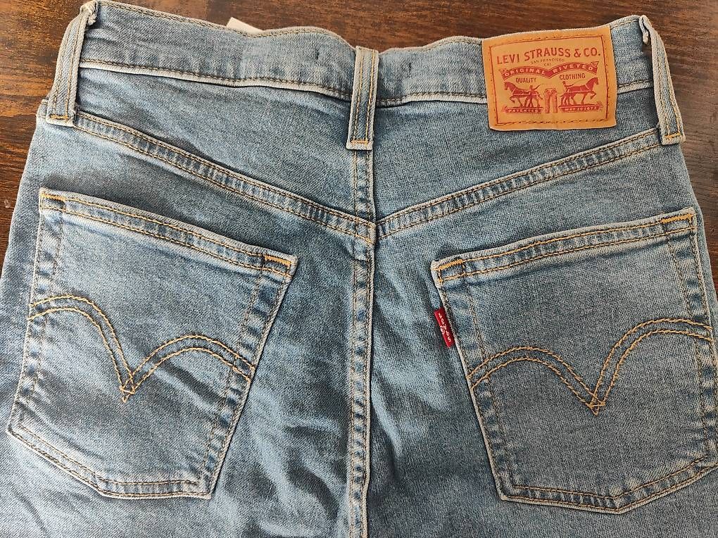 Jeans: Jean Levis – Gebraucht aus Bercher von TBarra 2