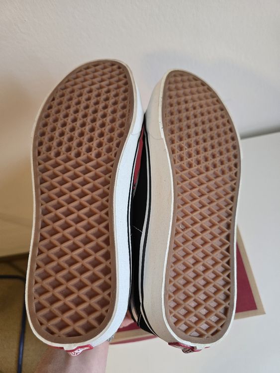 Vans Scarpe da uomo: Neue Vans Old Skool, Gr. 41 – Nuovo e nell'imballaggio originale da Zürich venduto da NaiKe26 5