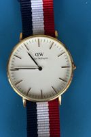 Daniel Wellington Armbanduhr goldfarben Textilband neu