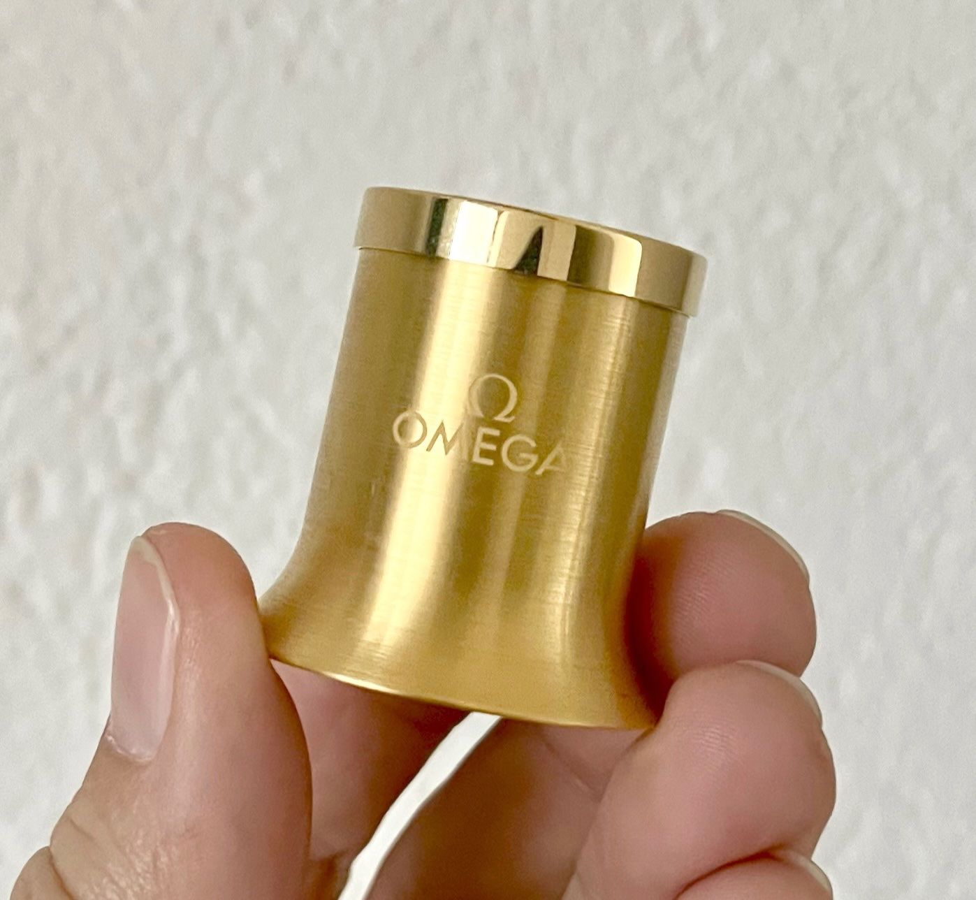 Support métal doré brillant 60mm diamètre et une sortie