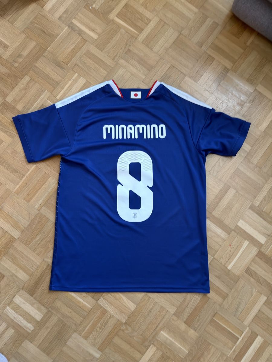 Adidas Canottiere & Pantaloni: Trikot Japan Minamino – Usato da Zürich venduto da artemidis 2