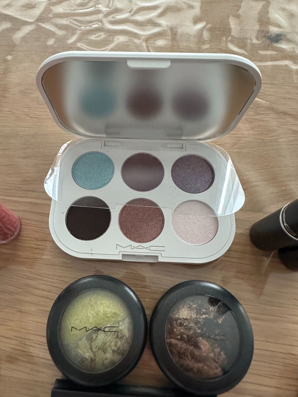 Mac Cosmetics Make-up: Mac lot maquillage – Nuovo (secondo la descrizione) da Courgevaux venduto da Qwertz111320 2