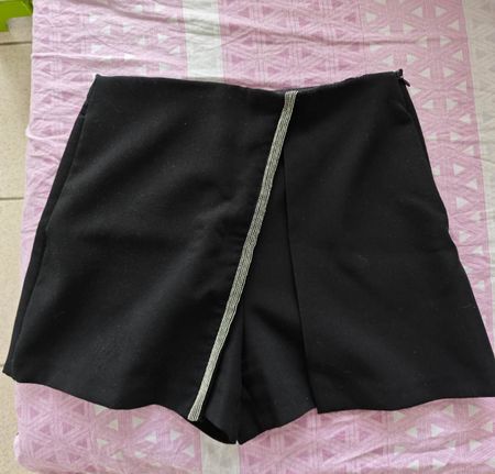 Elegant Black Skort with Rhinestone Detail - Size Small