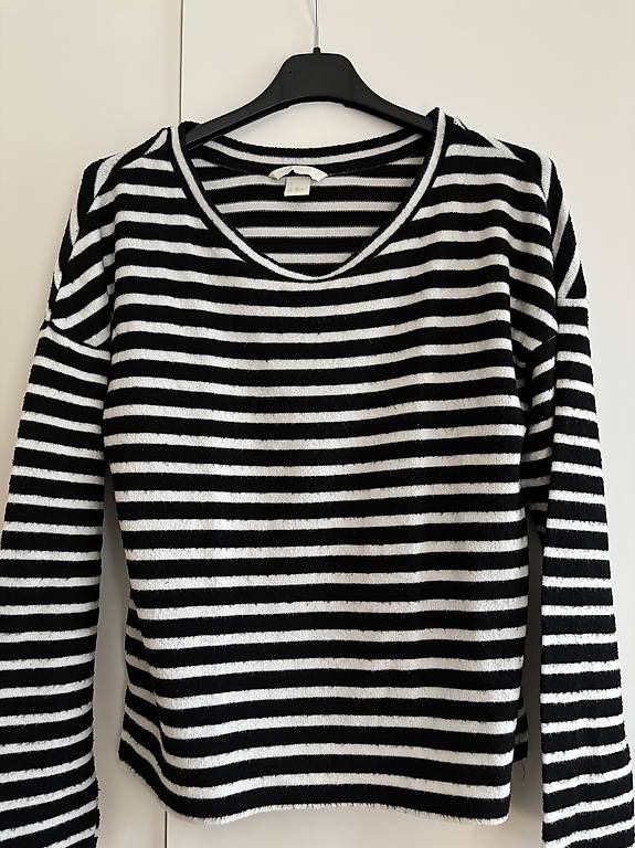 Maglioni & Felpe: Gestreifter Pullover – Usato da Basel venduto da rebecca_b