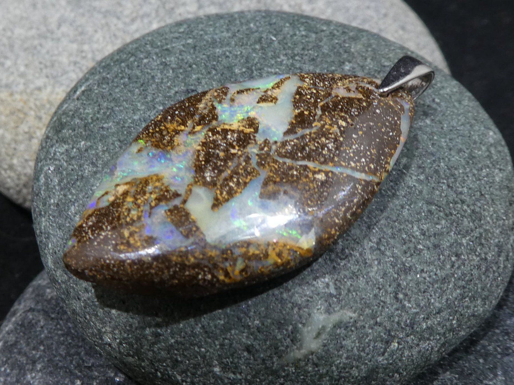 Ciondoli: Anhänger Boulder Opal. – Nuovo (secondo la descrizione) da Niederbüren venduto da Raphael014 1