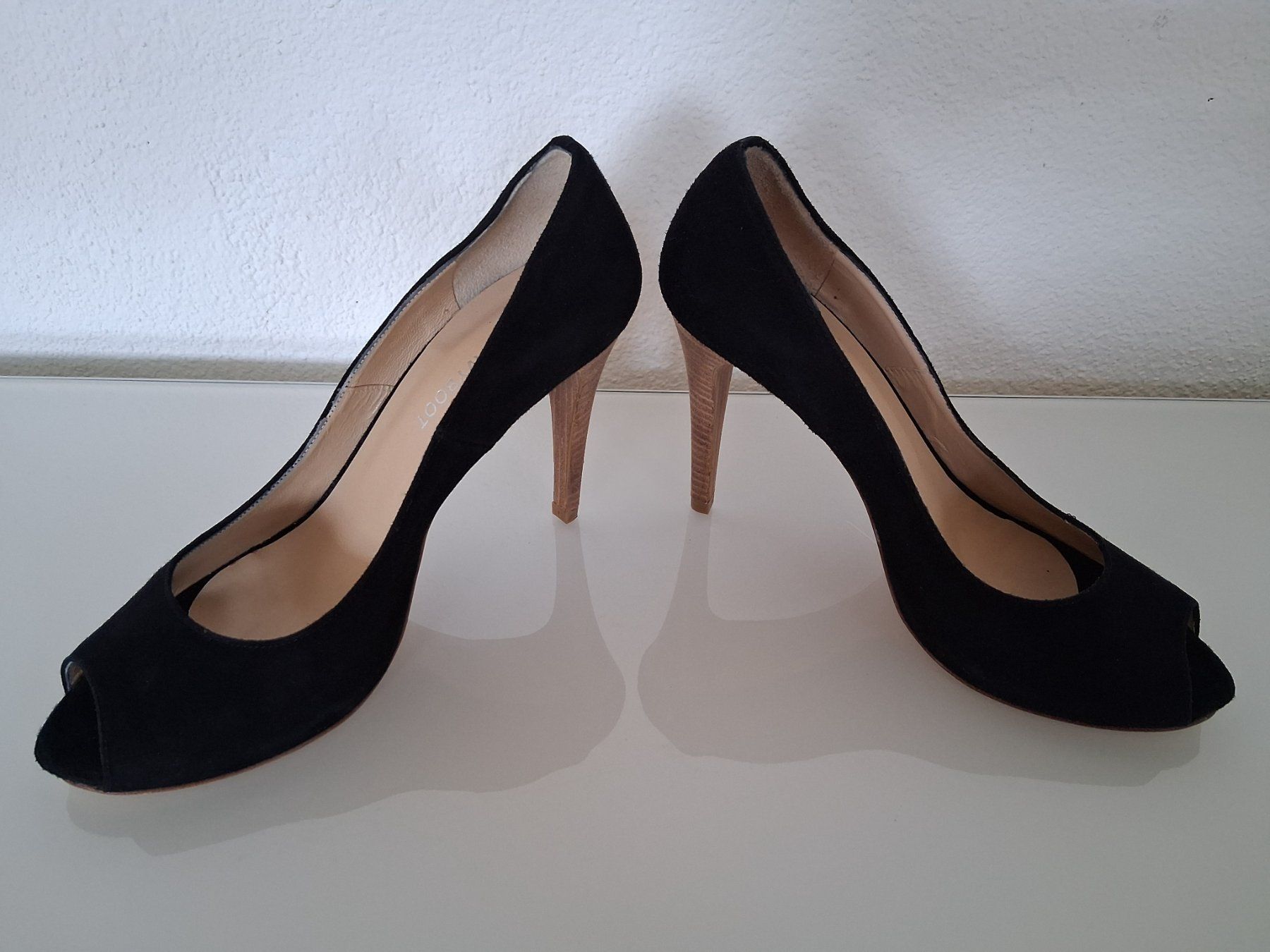 Navyboot Damenschuhe: Navyboot Leder Peeptoe Pumps 38 – Gebraucht aus Lengnau AG von Nathi88 7