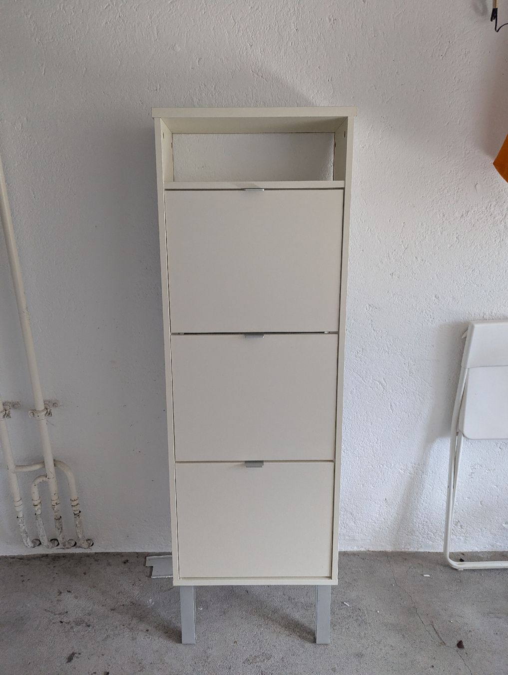 Regale: Schuhregal, 19x49x153 – Gebraucht aus Ennenda von moritzschiesser