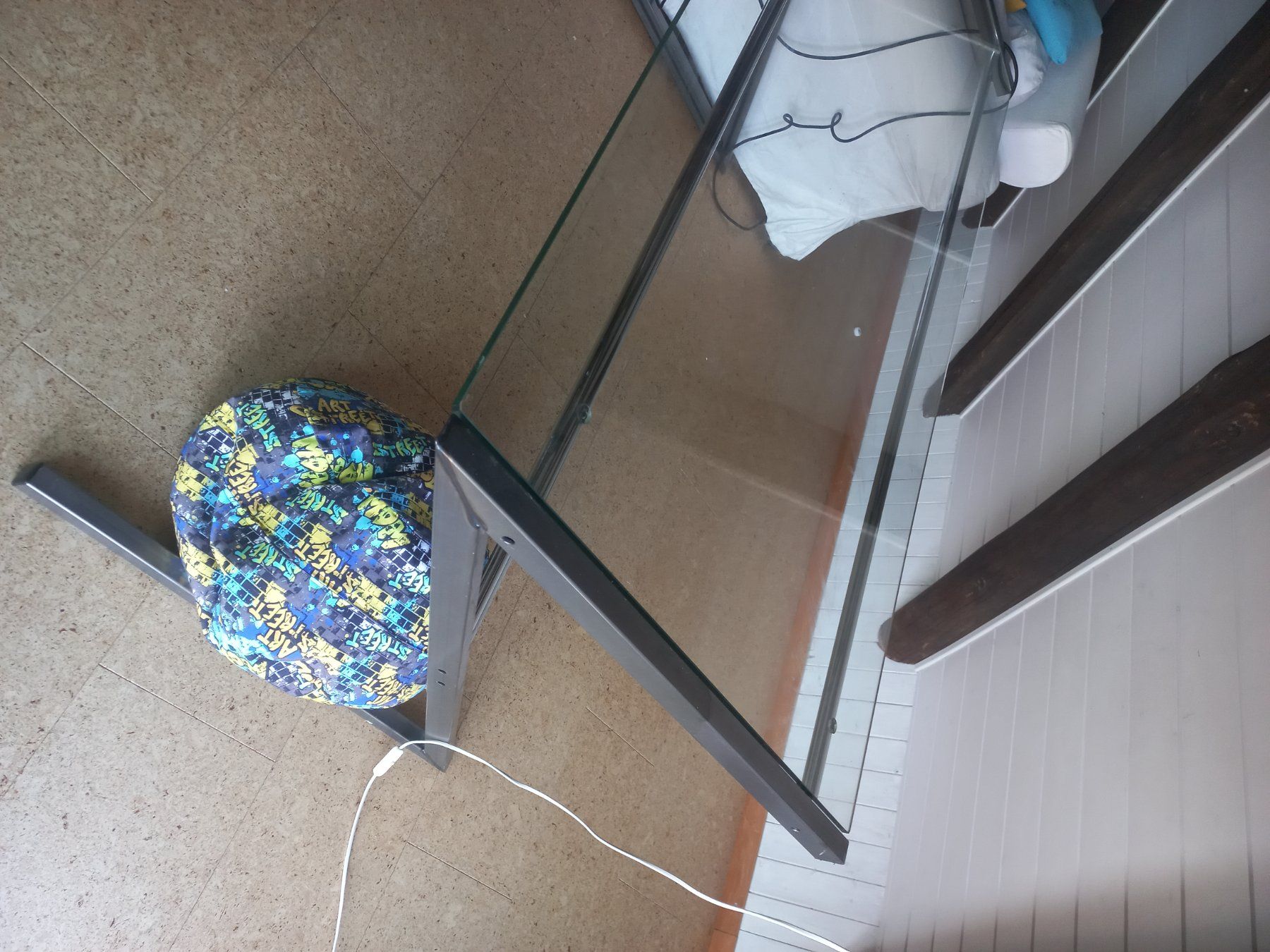 Interio Bureaux: BÜROTISCH – D'occasion à Aesch ZH par Filzblume 1