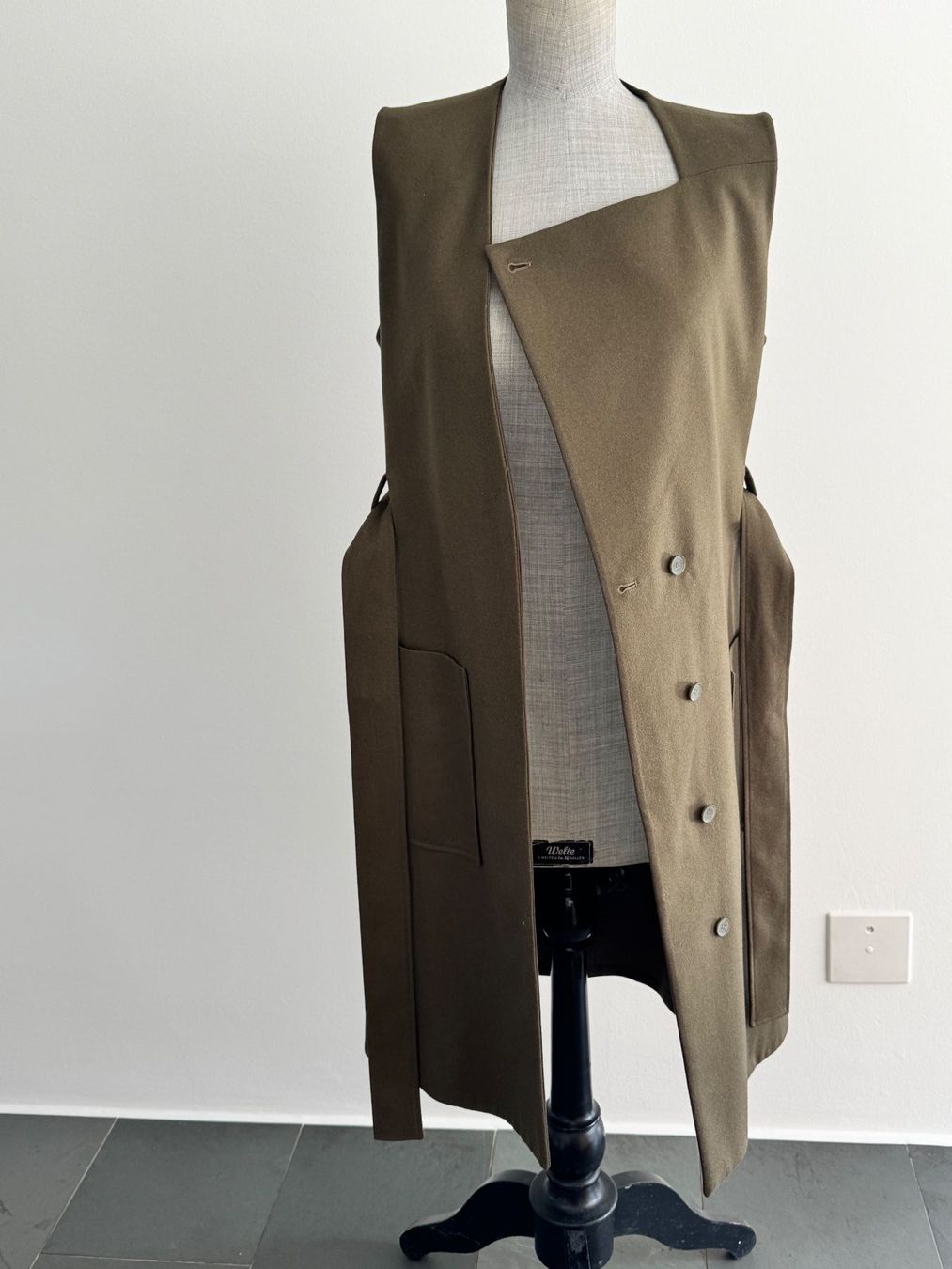 Cos Gilet & Giacche senza maniche: Cos Lange Weste Grösse 36 – Nuovo (secondo la descrizione) da neerach venduto da Ywonder 1