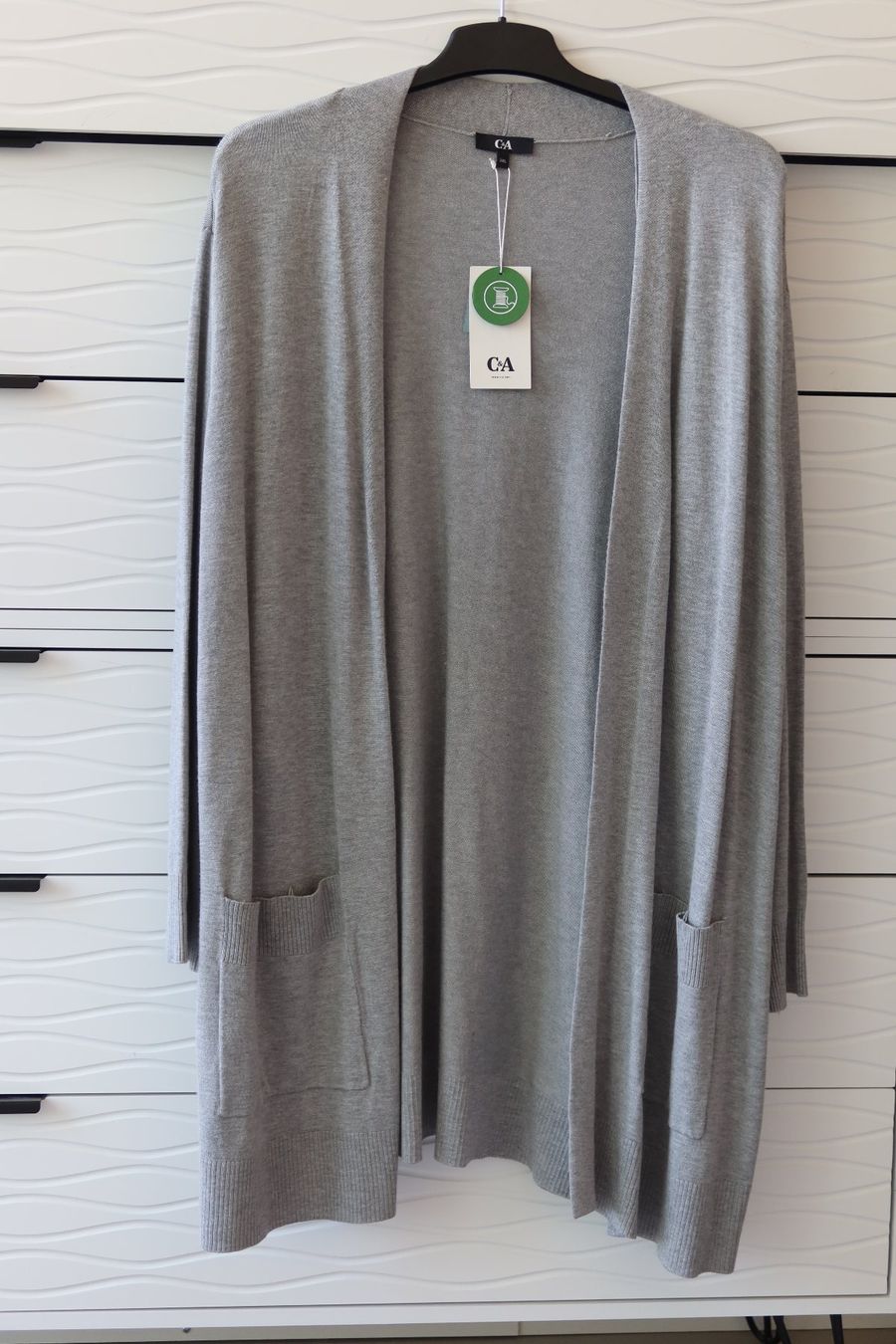 C&A Giacche: Damenjäckli Grösse 3XL, Viscose - NEU – Nuovo e nell'imballaggio originale da Zürich venduto da Piki7