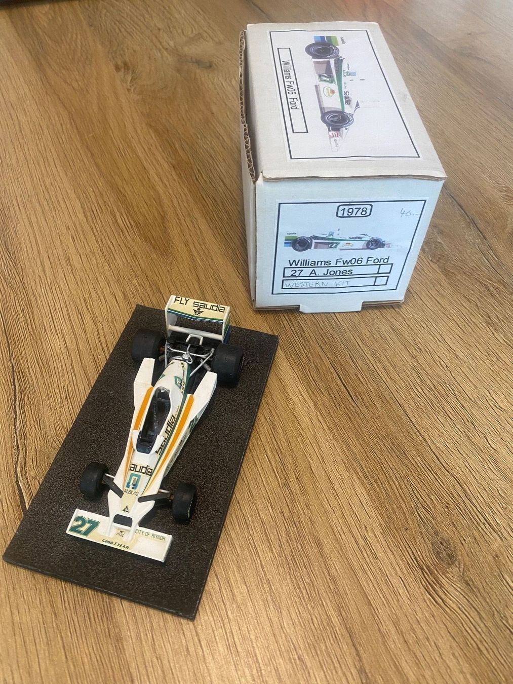 Williams Modellini d'auto: 1/43e Williams Fw06 Ford de 1978 – Nuovo e nell'imballaggio originale da Châtelaine venduto da yves017