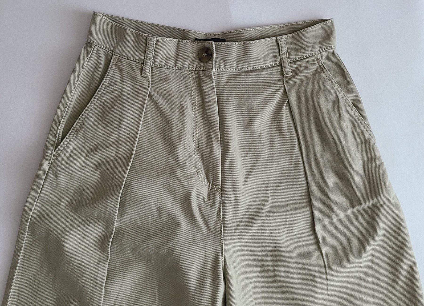 C&A Pantaloni: Hose von C&A, Gr. 36 – Usato da Basel venduto da Luzora 2