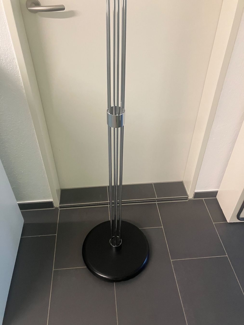 Garderobe: Valenti  Garderobeständer – Gebraucht aus Langendorf von 5007bruno 2