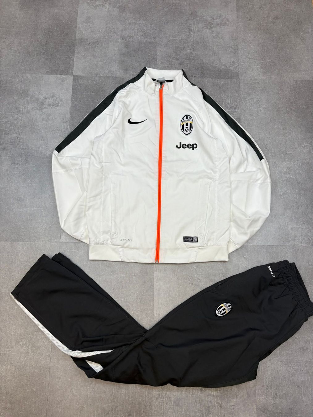 Nike Completi: Juventus Turin Nike Trainingsanzug - Grösse S – Usato da Werdenberg venduto da hase.vintage