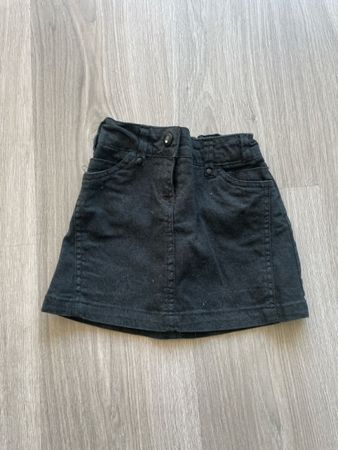 Schöner Mini Jeansrock, Vyal Fraise, Grösse 128, Top Zustand
