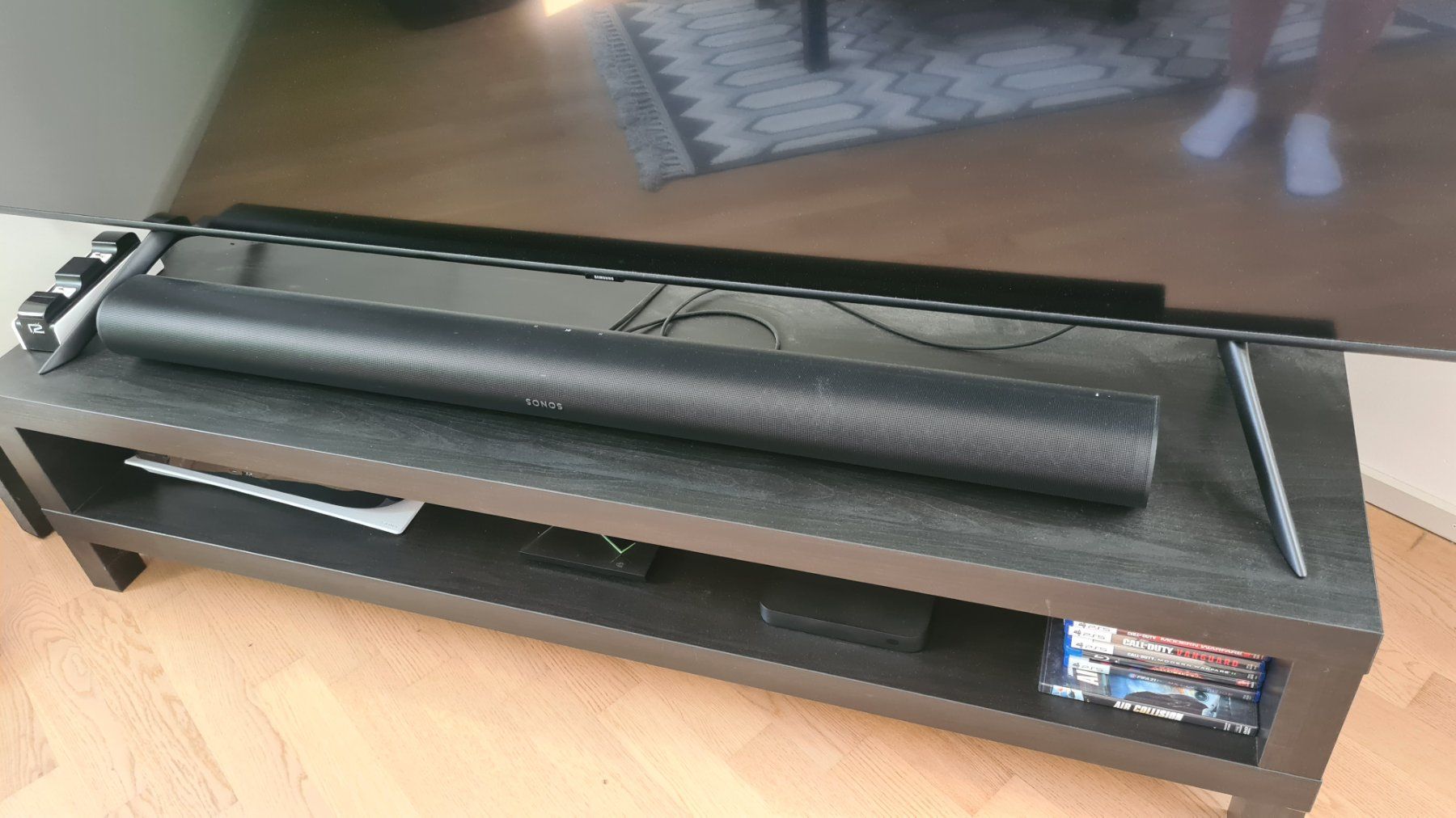 Ikea Mobili TV: Tv stand – Usato da Embrach venduto da mba_ttk7 1
