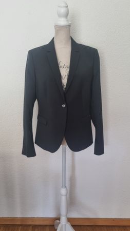 Zeitloser Blazer von der Marke CINQUE Gr. 42